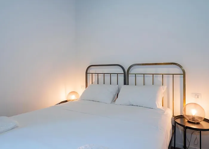 Διαμέρισμα I Host - Melzo 5 *