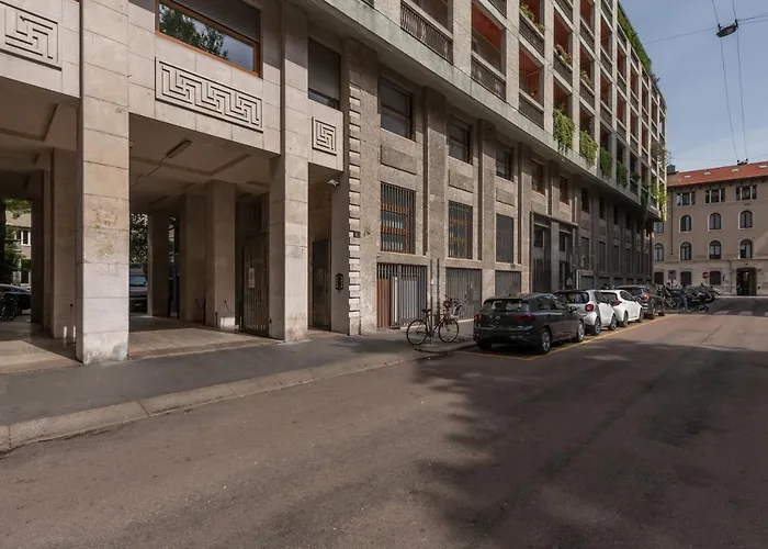 Bandello House, Corso Magenta - *