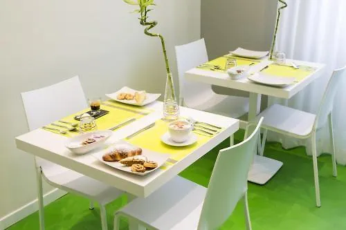 Navigliotel 19 - & Милан