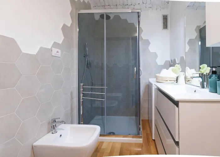 Centro Storico Duomo A 5 Minuti Wifi Netflix Apartmán