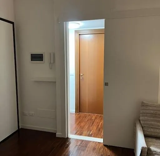 Giulifor - Zona Indipendenza - Risorgimento Appartamento Milano