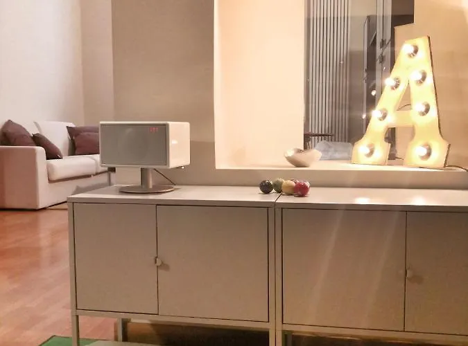 Intrho Navigli-centro - Modern & Cozy * Μιλάνο