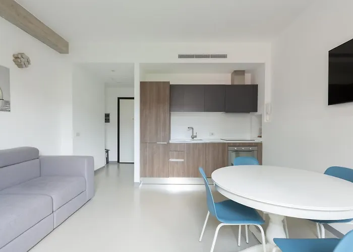 Porta Nuova Bright And Stylish Flat Milán