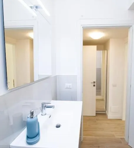 Palm Apartment Milan