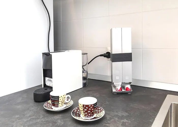 I Host - Broni 21 * Milano