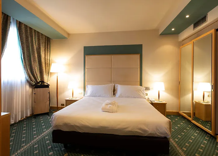 Hotel Life Poliziano, By R Collection Milano