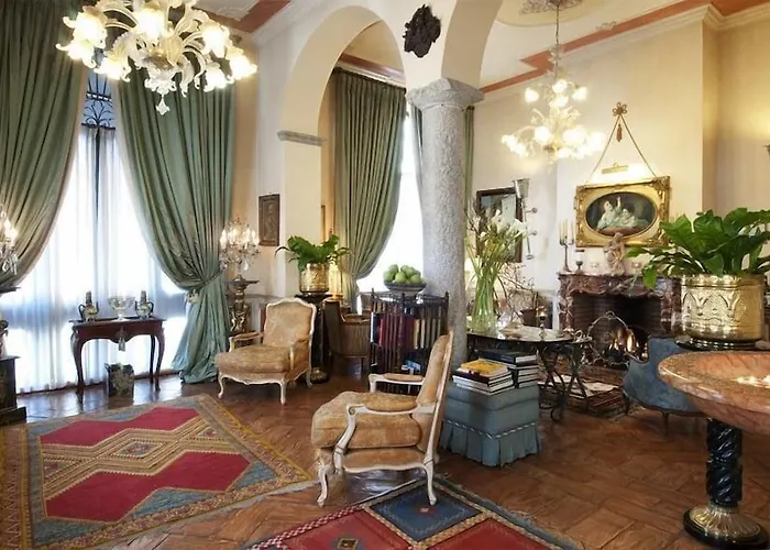 Petit Palais De Charme 4* מילאנו