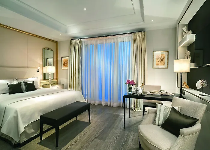 パラッツォ パリジ ホテル＆グランド スパ Lhw ホテル