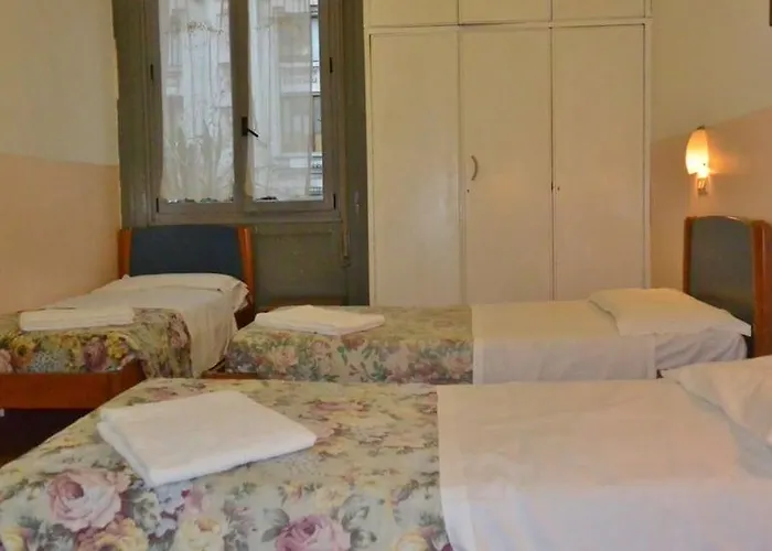 Szálloda Csi Group - Station Milánó