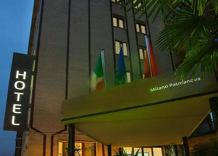Palmanova Отель Милан