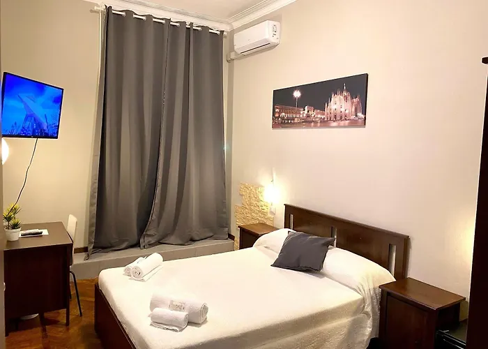 Carlo Goldoni Отель 2*