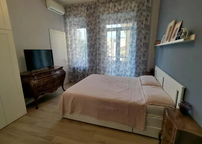 Spacious In The Heart Of The * 米兰