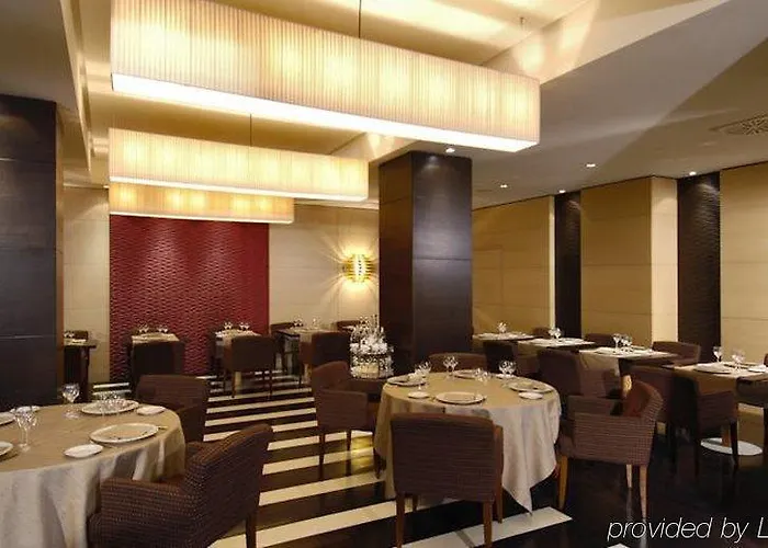 Nh Collection Touring ホテル 4*