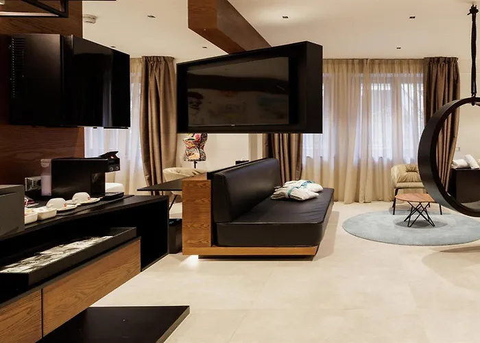 Otel The Corner Duomo 4*