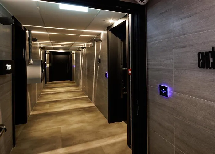 The Corner Duomo Otel 4*