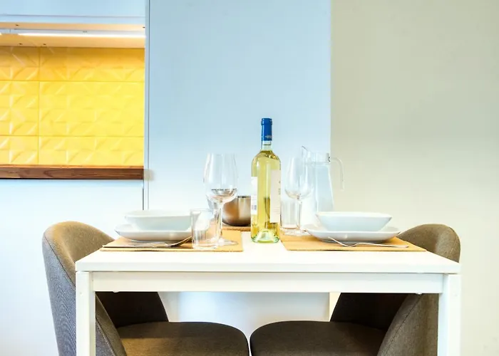 Guesthost - Casa Mary Lou Apartament