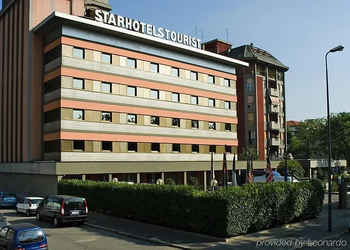 מלון Starhotels Tourist