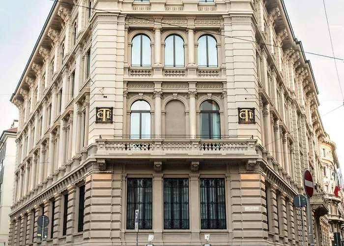 Palazzo Touring Club Milan, A Radisson Collection Отель Милан