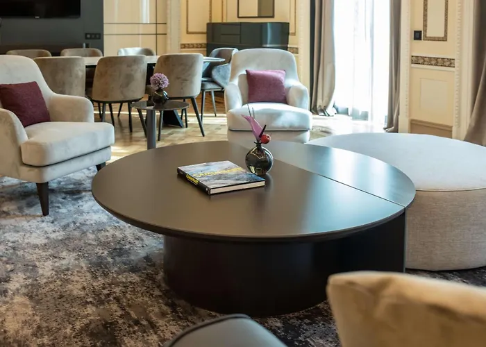 Palazzo Touring Club Milan, A Radisson Collection Милан
