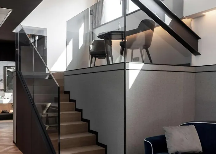 Отель Palazzo Touring Club Milan, A Radisson Collection 5*
