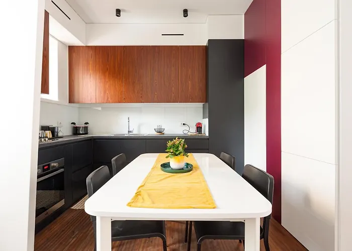 Guesthost - Modern & Comfortable Flat - Near Station * Mediolan