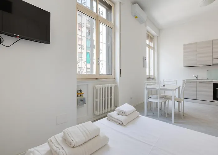 Guesthost - Cosy 25 Sqm Niguarda District *