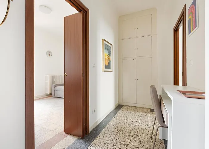 Appartamento Guesthost - Ca' Granda M5 Bright *