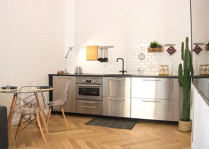 Apartamento Just Urban - Quiet And Stylish Loft In Center - V Giornate Milán