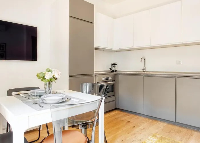 Just Urban - New 1-br With Balcony - Life & Sempione * ミラノ