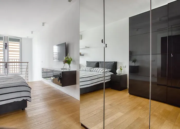 Just Urban - Stylish Duplex With Terrace - 10 Min Porta Romana Apartmán *