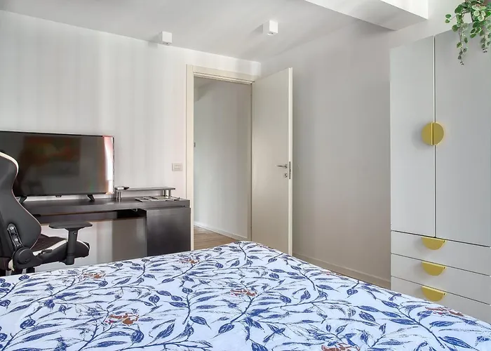 Daire Just Urban - Stylish Duplex With Terrace - 10 Min Porta Romana