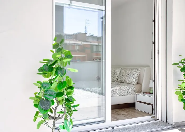 Just Urban - Modern 1-br Flat With 90 Sqm Terrace - M4 Tolstoj