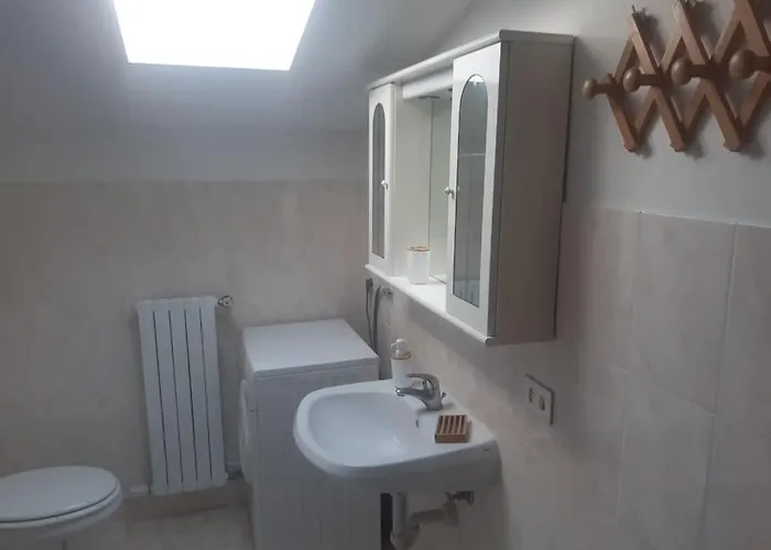 Monolocale Piano Alto Luminoso Pochi Minuti Metro Rossa Promo Tax On Request Μιλάνο