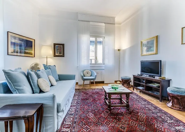 Huge Center Guastalla Gardens 8pax Apartmán *