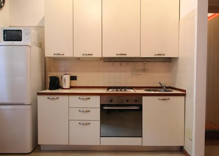 Isola - Your From Mailand