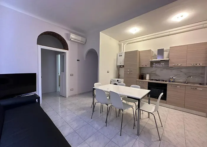 - Gae Aulenti 公寓 米兰