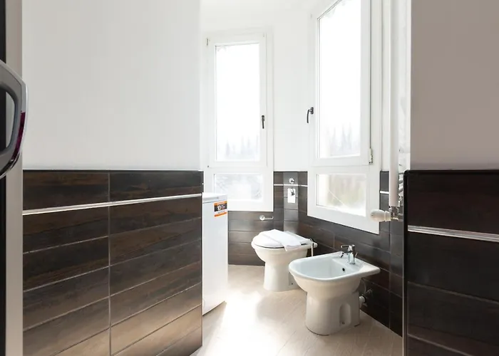 Easytopstay - Zara Bright Flat * Milano