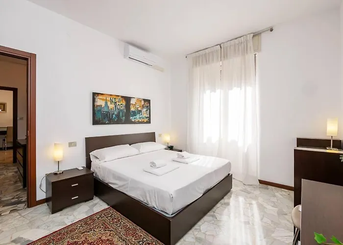 公寓 Ihost - Veneziano 8 *
