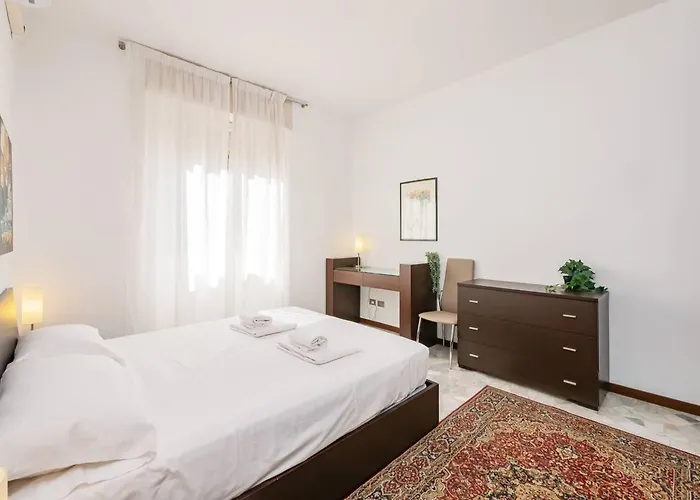 Ihost - Veneziano 8 公寓 *
