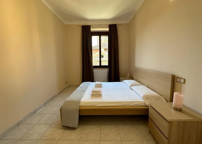 - Gae Aulenti * 米兰