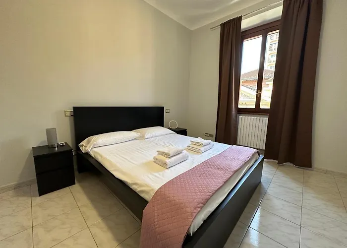 - Gae Aulenti 公寓 米兰