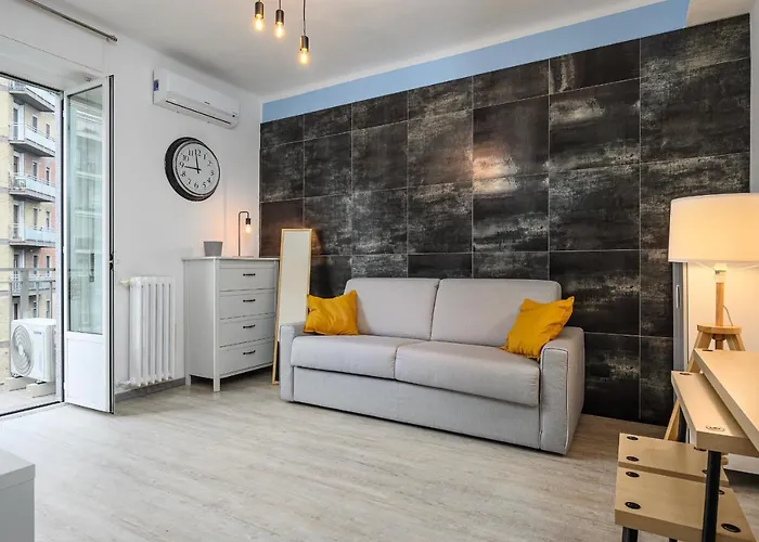 Insubria 8-3sx - Monolocale Cool *