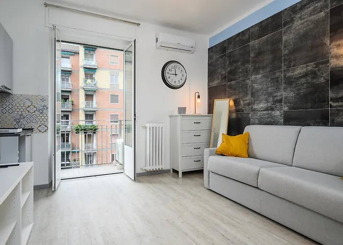 Apartment Insubria 8-3sx - Monolocale Cool *