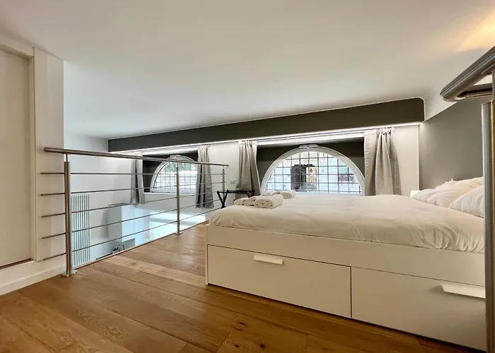 Central Luxe Haven *