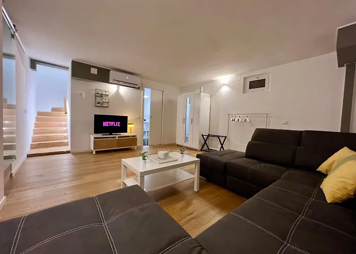 Central Luxe Haven Милан