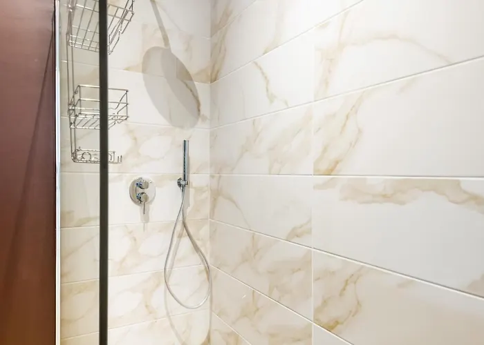 Easylife - Stile E Comfort A Due Passi Da Milano