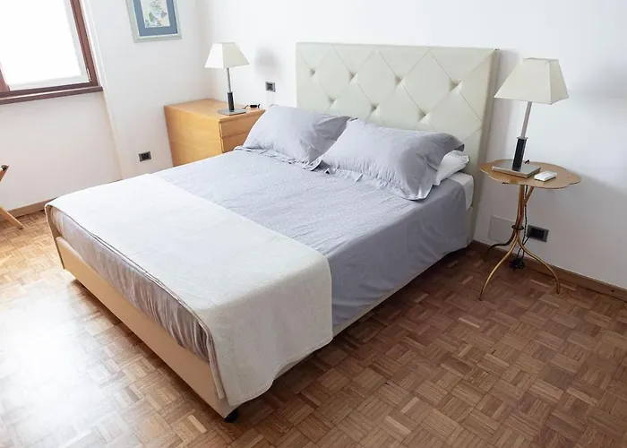 Apartment Close To Duomo Milan