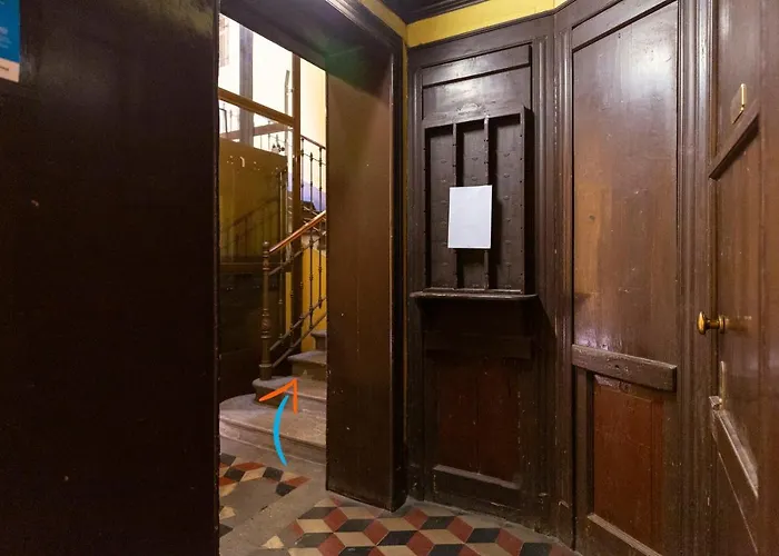 Happy - Naviglio Grande * Milán