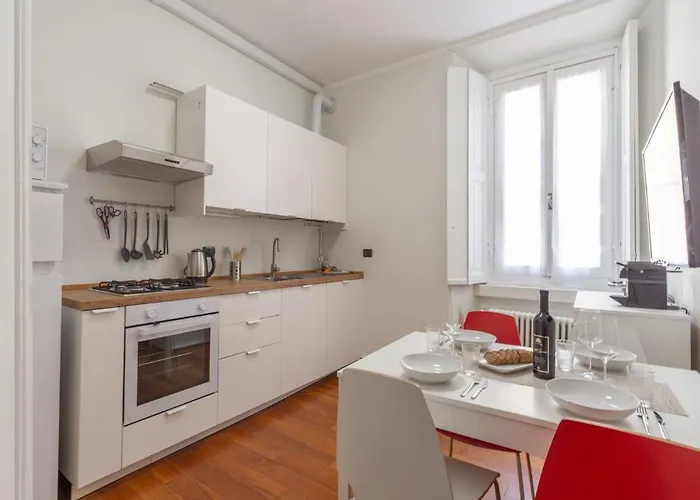 Appartement The Rent - Spacious Two-bedroom In Porta Romana *