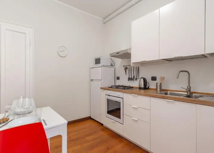 Appartement The Rent - Spacious Two-bedroom In Porta Romana